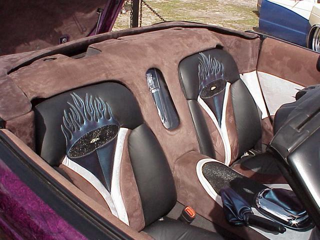 Prowler Car: Seat Risers